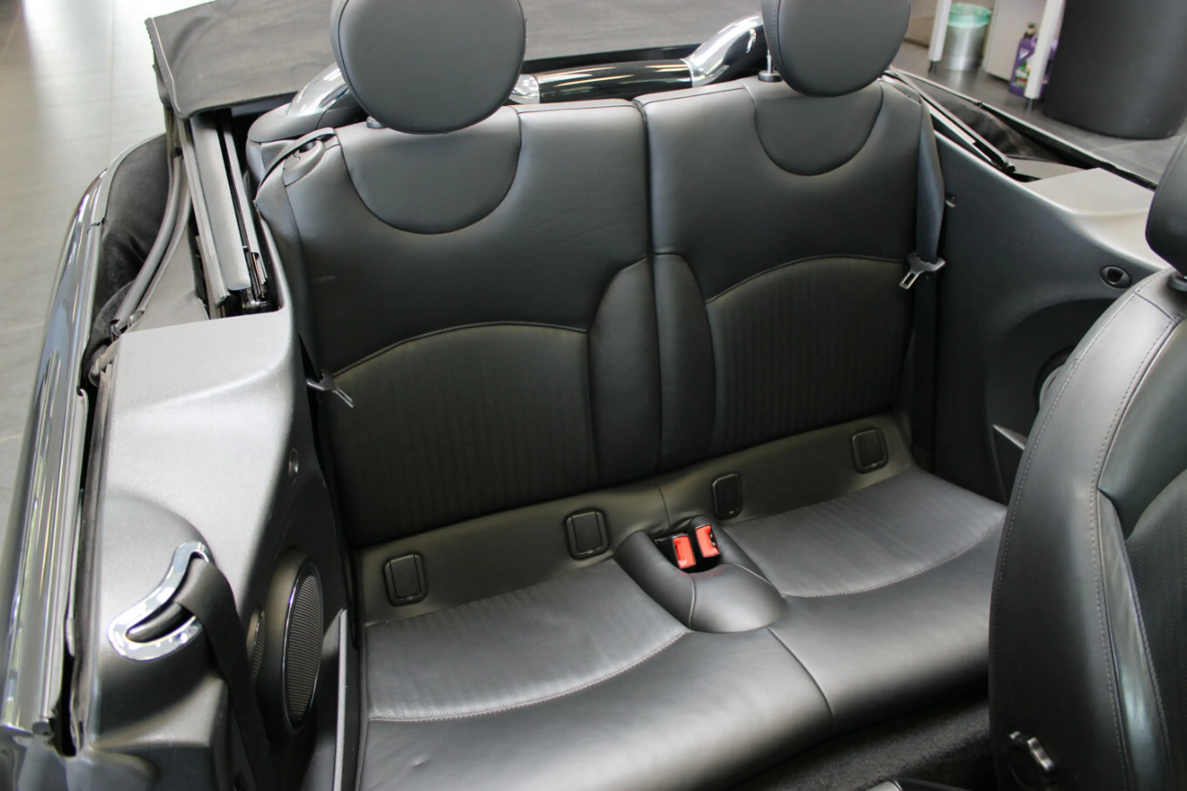 MINI Cooper S Cabrio - JCW-Paket - Leder - Xenon - Navi - — photo 13