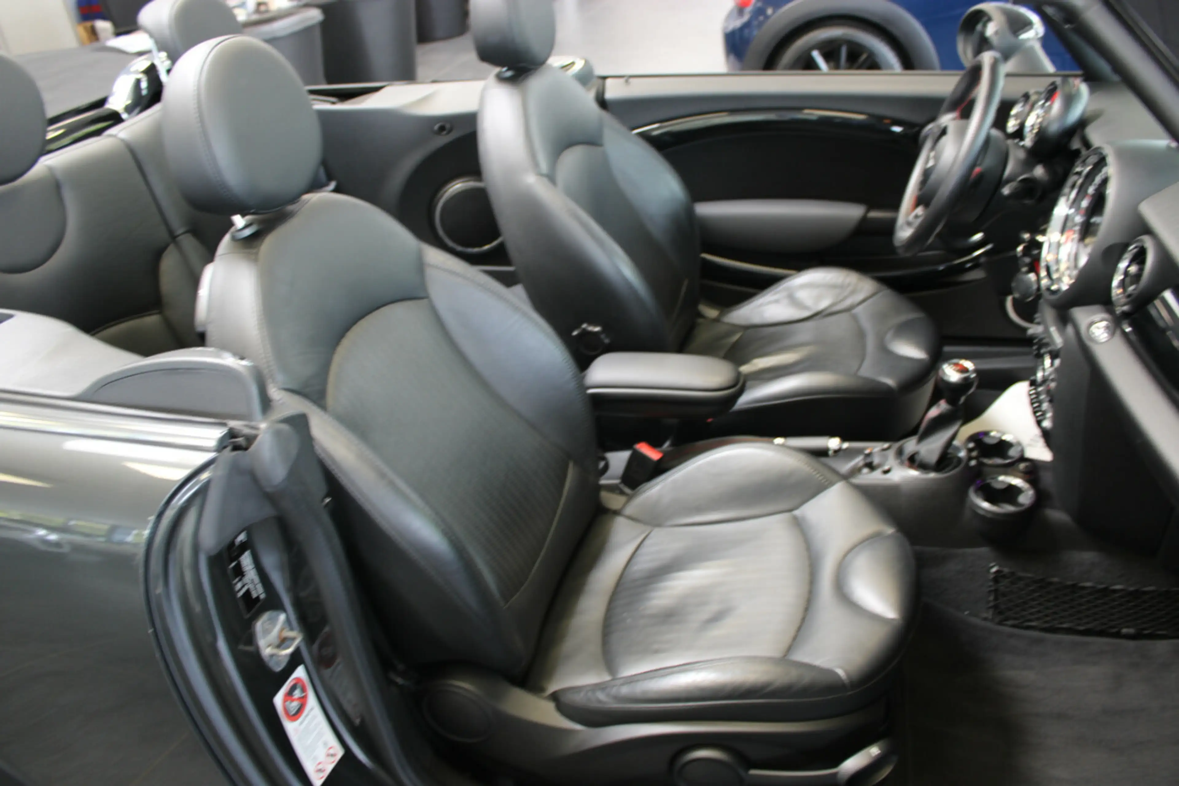 MINI Cooper S Cabrio - JCW-Paket - Leder - Xenon - Navi - — photo 12