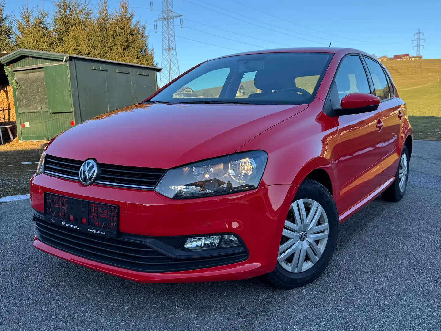 Volkswagen Polo 1,0 - Service + Pickerl bei VW vor 800 km NEU. Rot - 1