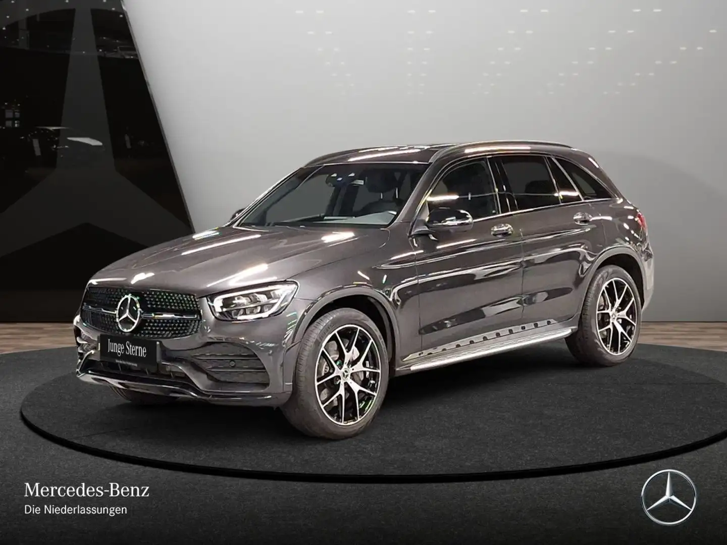 Mercedes-Benz GLC 300 e 4M AMG+NIGHT+360+LED+FAHRASS+KEYLESS+9G Grau - 2