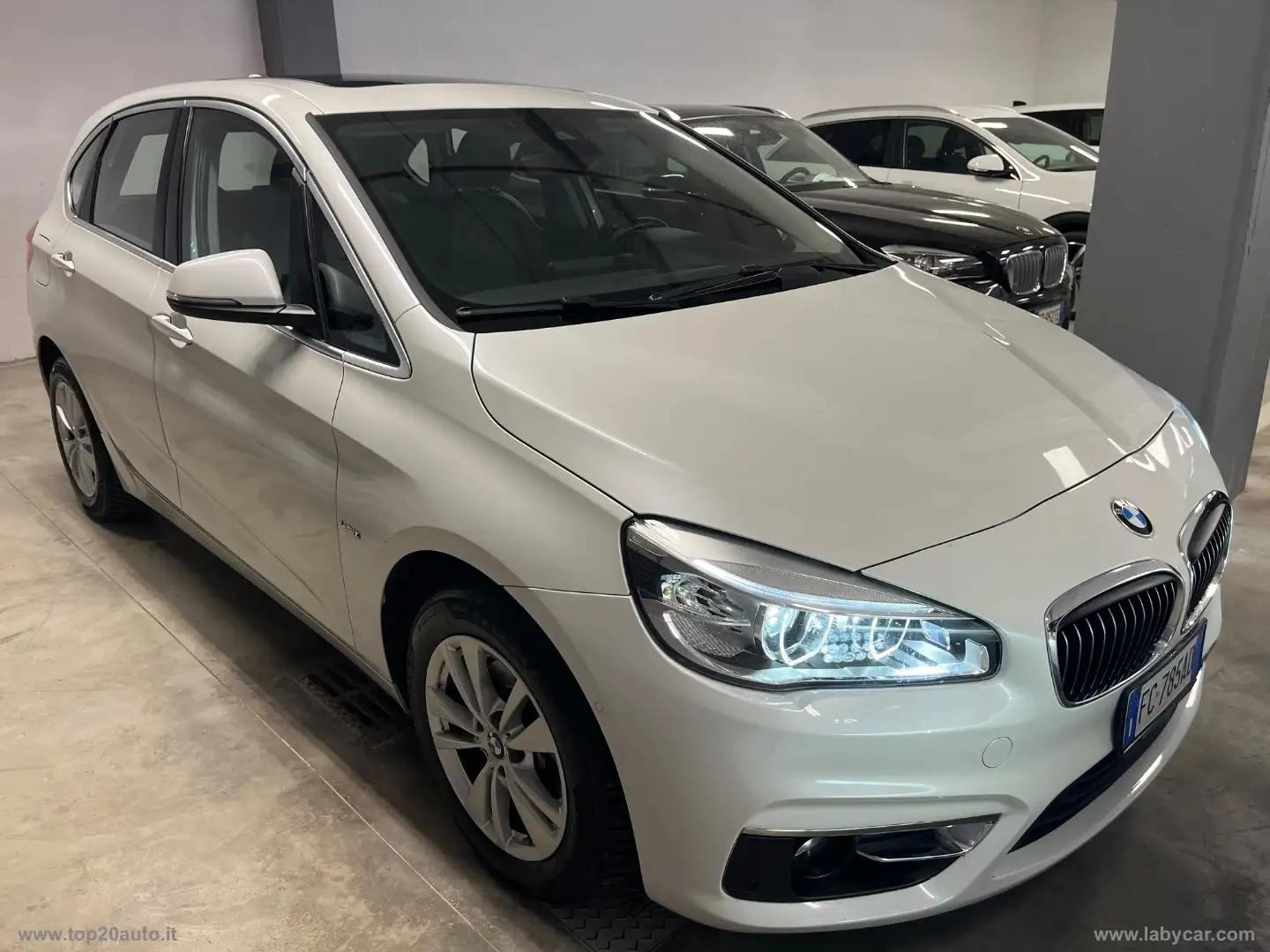 BMW 218 218d Active Tourer Luxury Білий - 2
