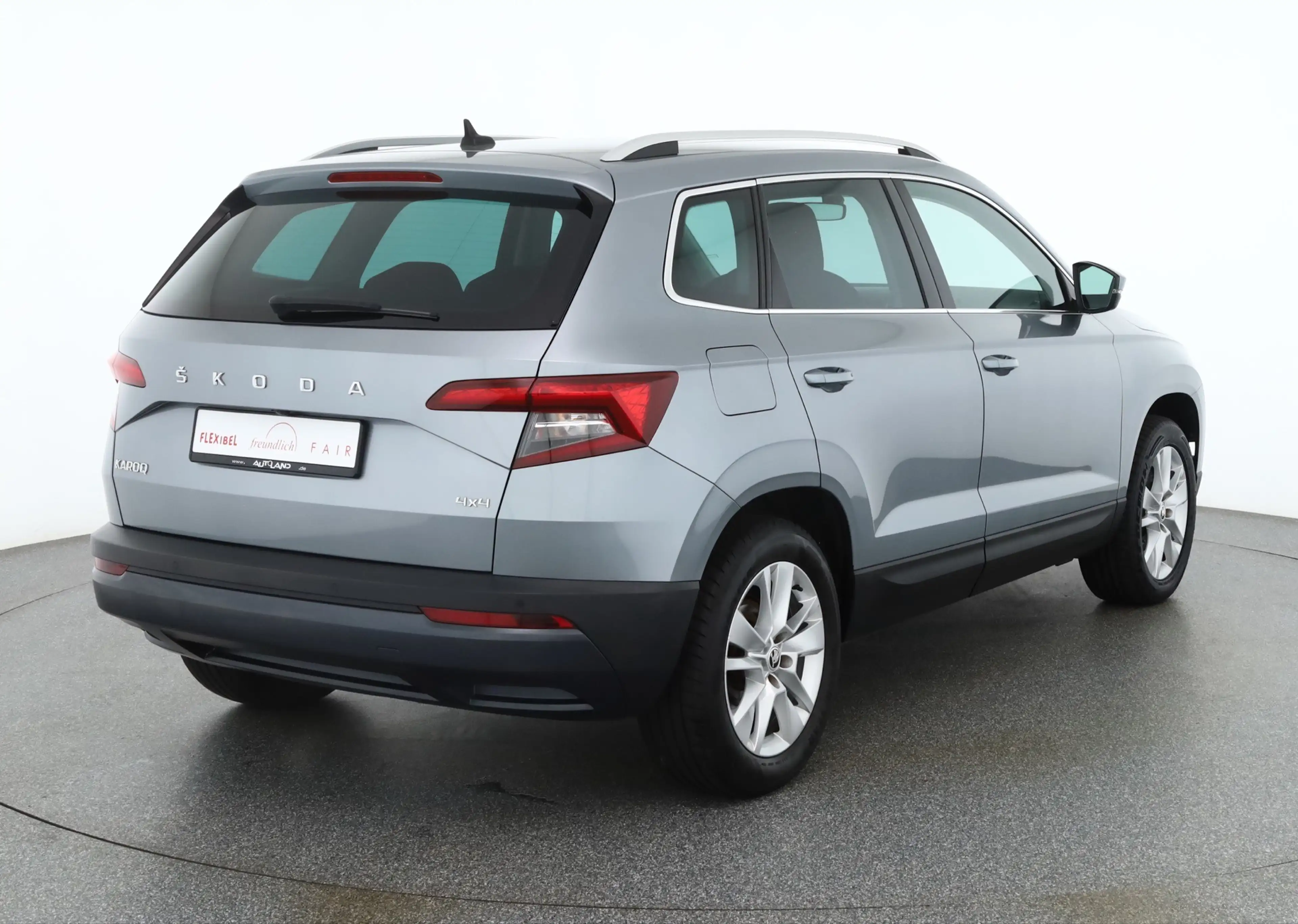 Skoda Karoq 2.0 TDI 4x4 Style DSG LED Navi ACC AHK DAB — photo 5