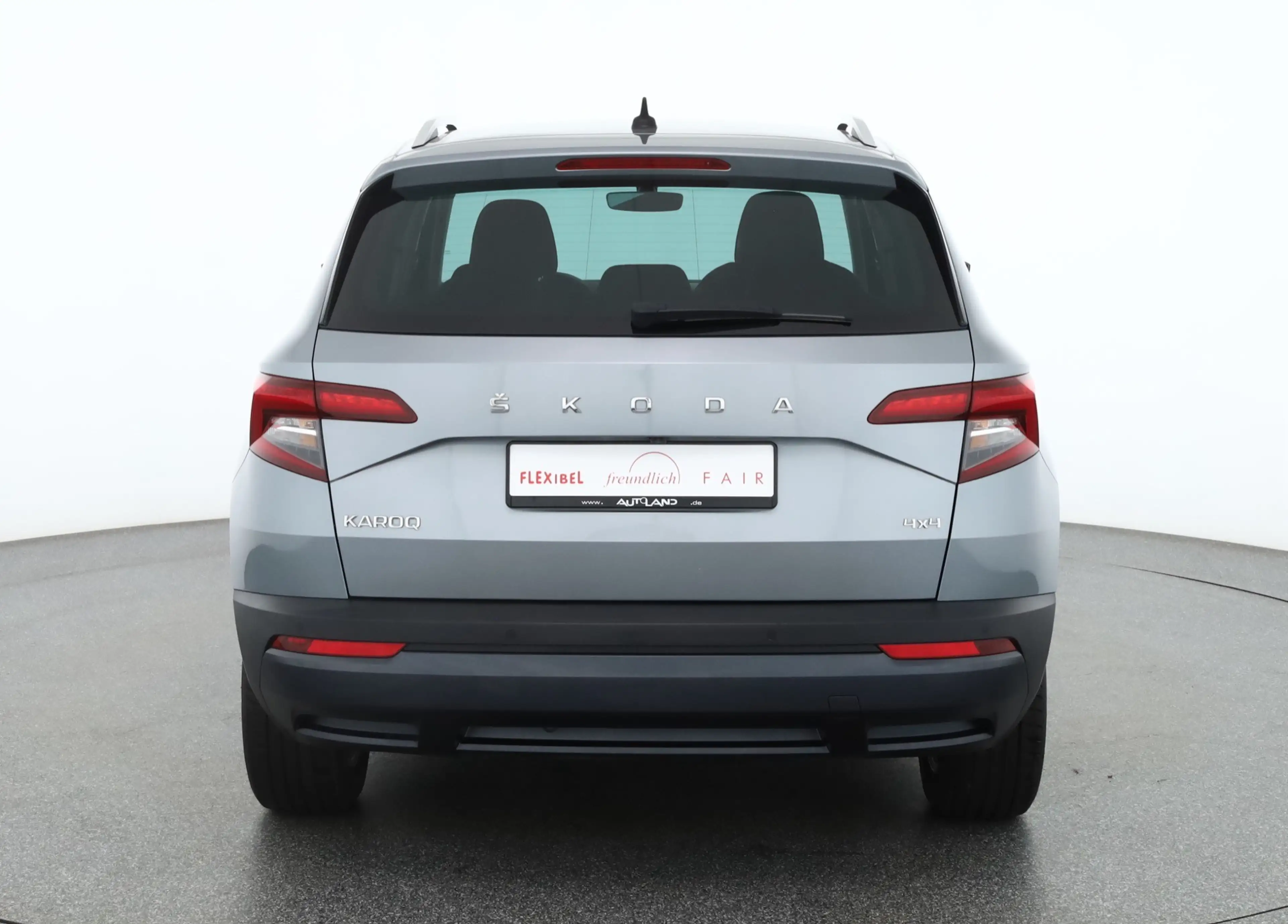 Skoda Karoq 2.0 TDI 4x4 Style DSG LED Navi ACC AHK DAB — photo 4