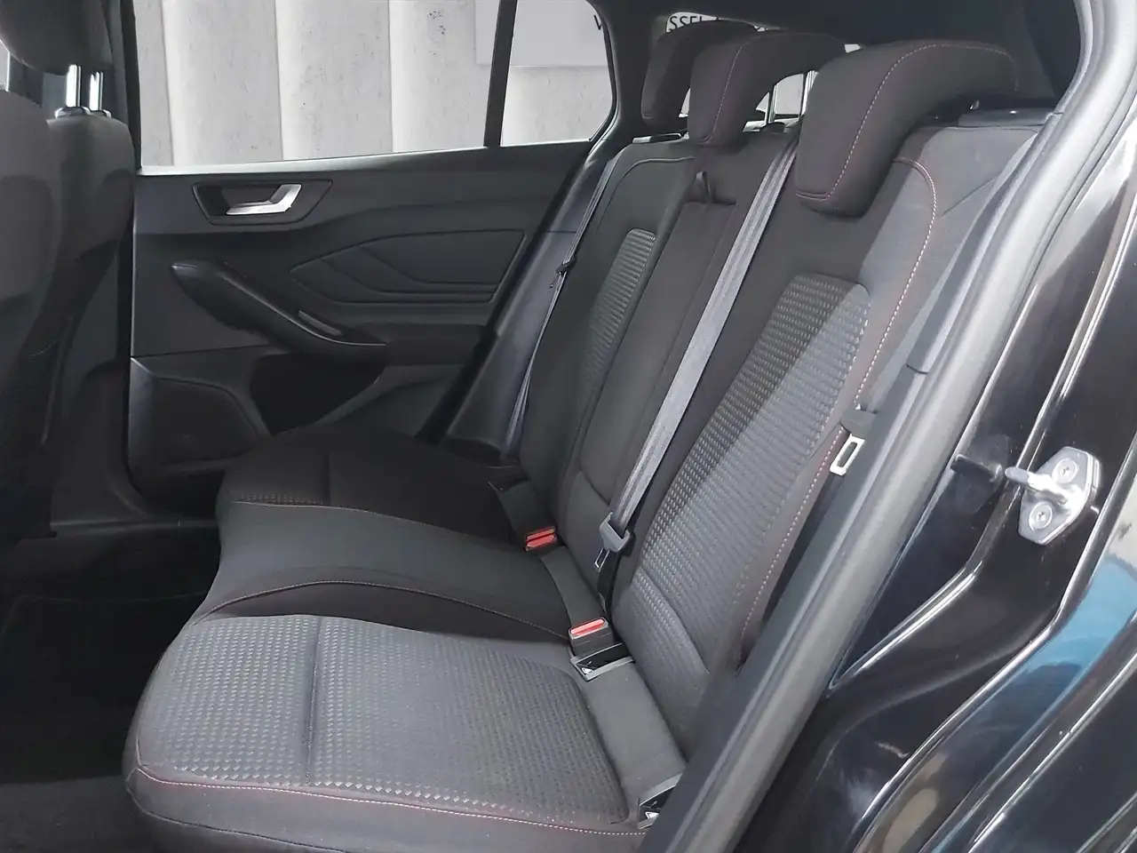 Ford Focus ST-Line X Turnier Aut.*AHK*ACC*HUD*KAM*NAVI*WINTER, миниатюра 11