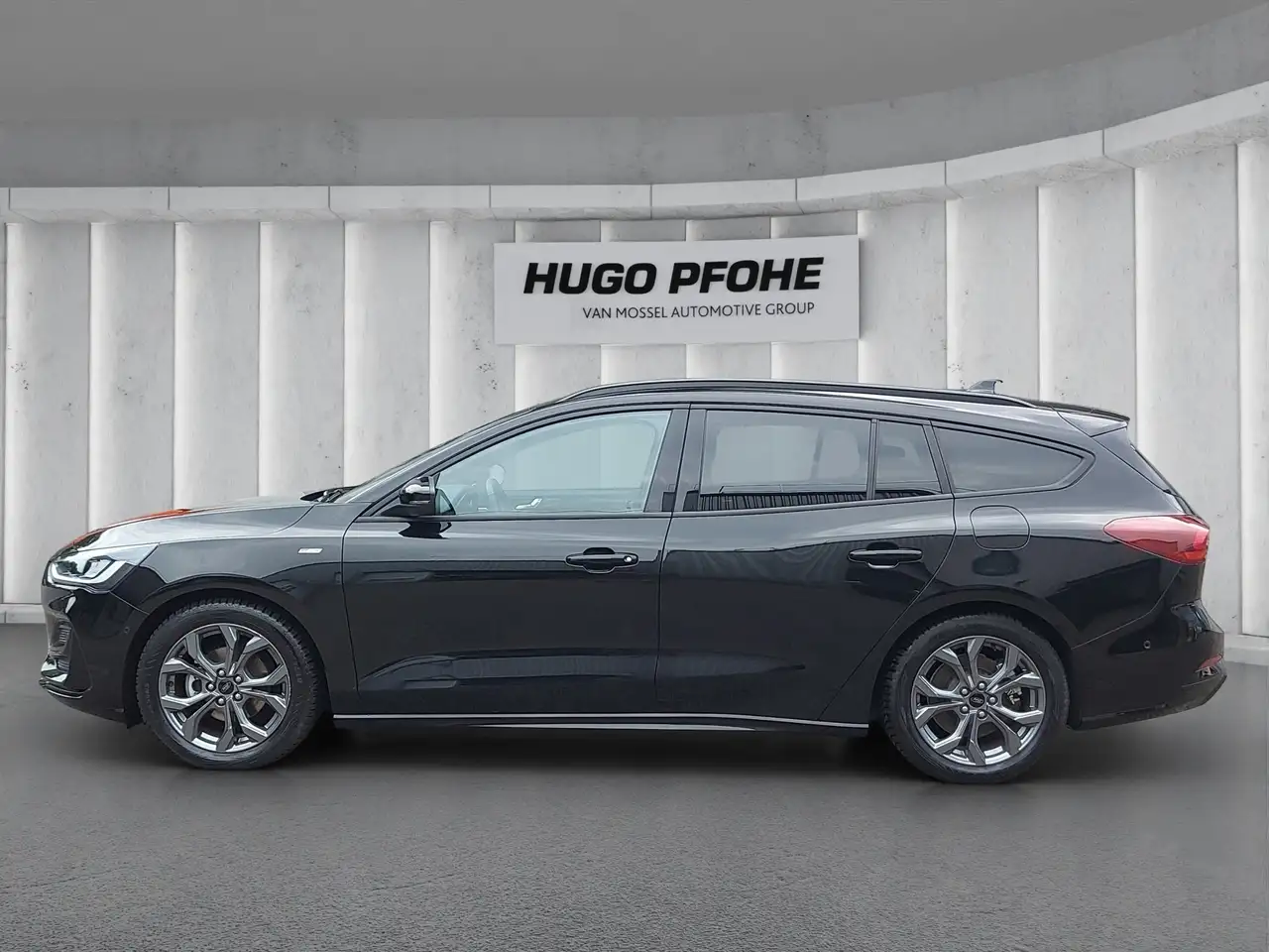Ford Focus ST-Line X Turnier Aut.*AHK*ACC*HUD*KAM*NAVI*WINTER, миниатюра 2