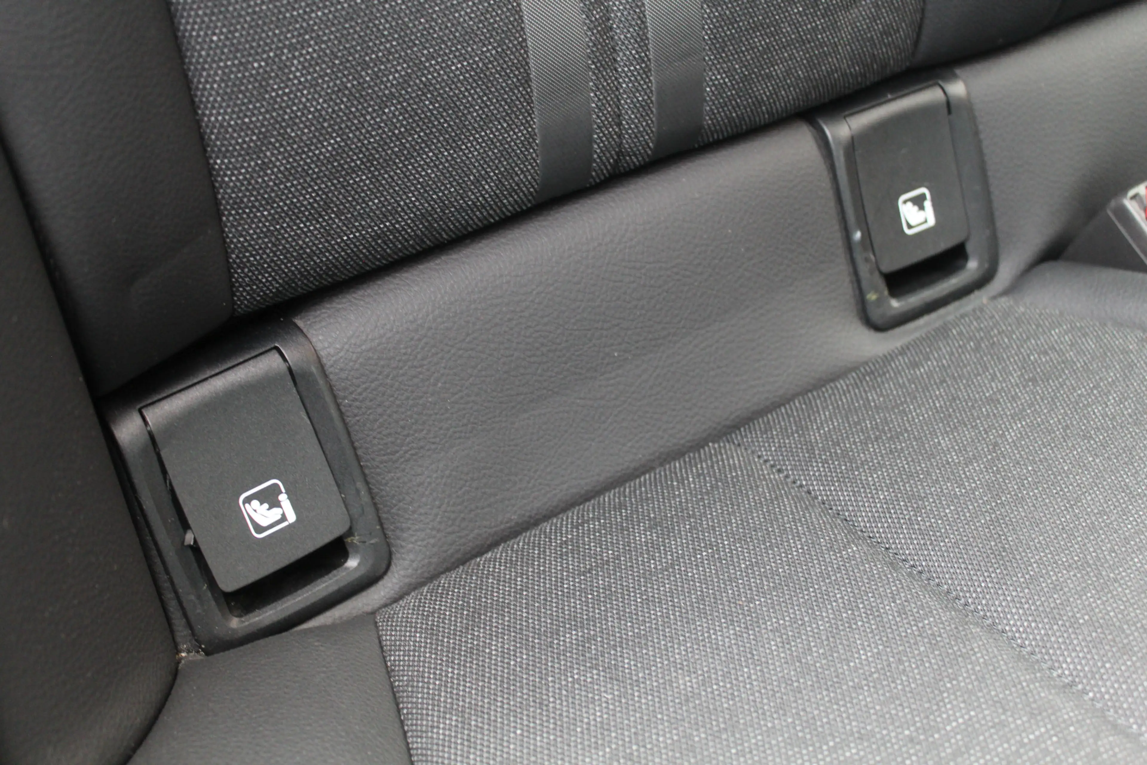 BMW 218 2-serie Gran Coupé 218i Executive Edition//Stoelve — photo 29