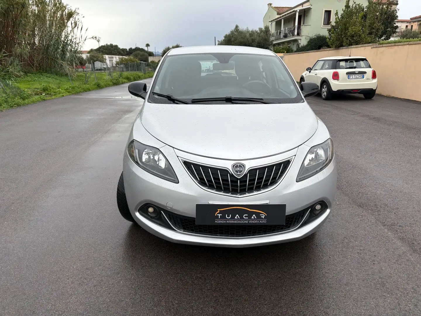 Lancia Ypsilon Gold 1.0 FireFly MHEV Argent - 2