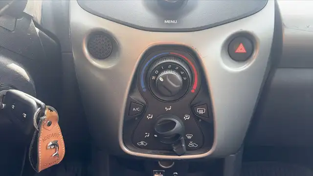 Citroen C1 view 13