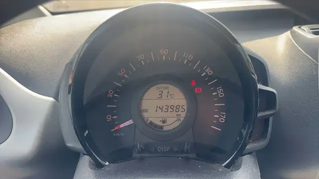 Citroen C1 view 12