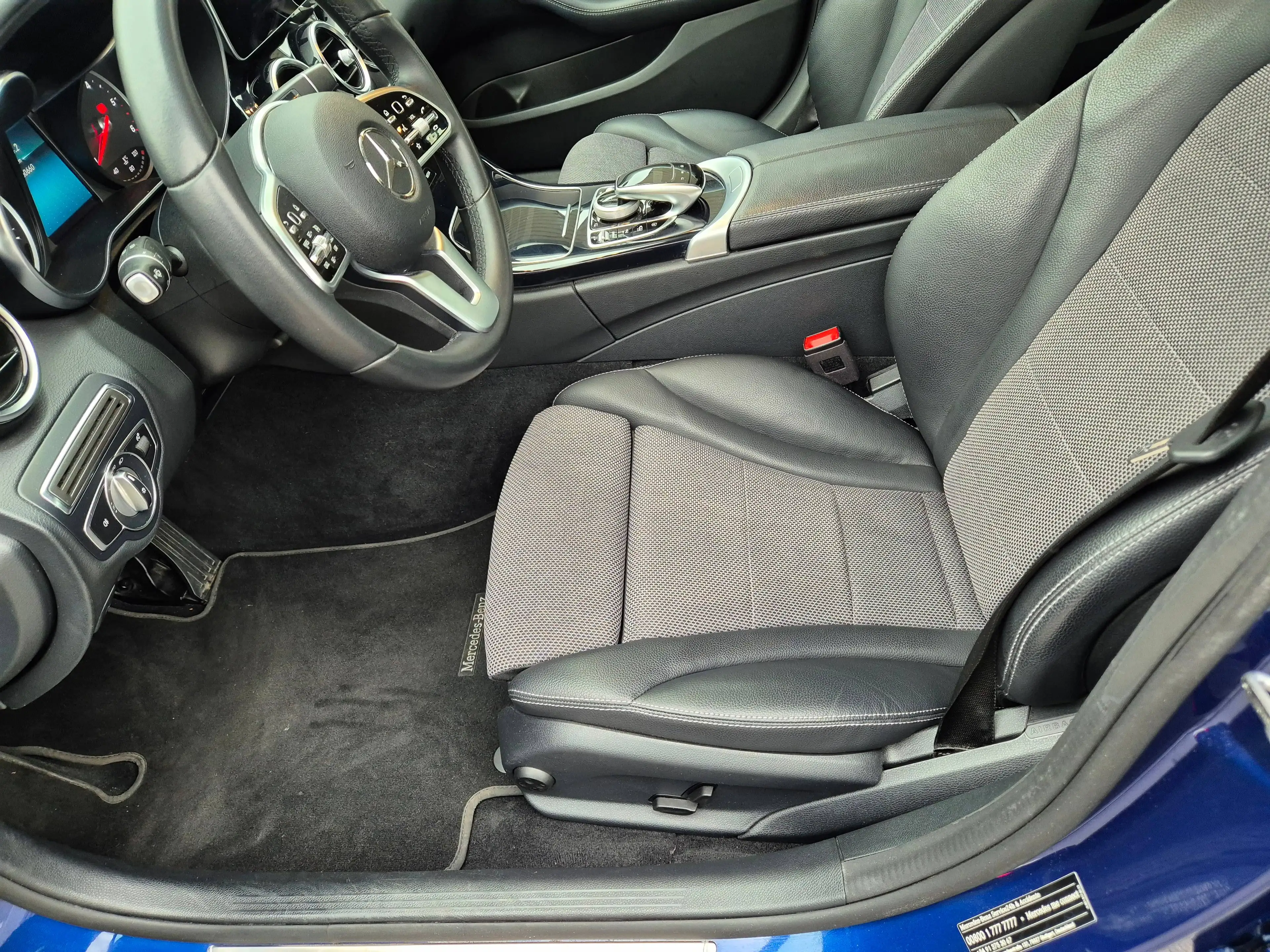 Mercedes-Benz C 220 C-Klasse Diesel d 9G-TRONIC AMG Line aus 1 Hand — photo 16
