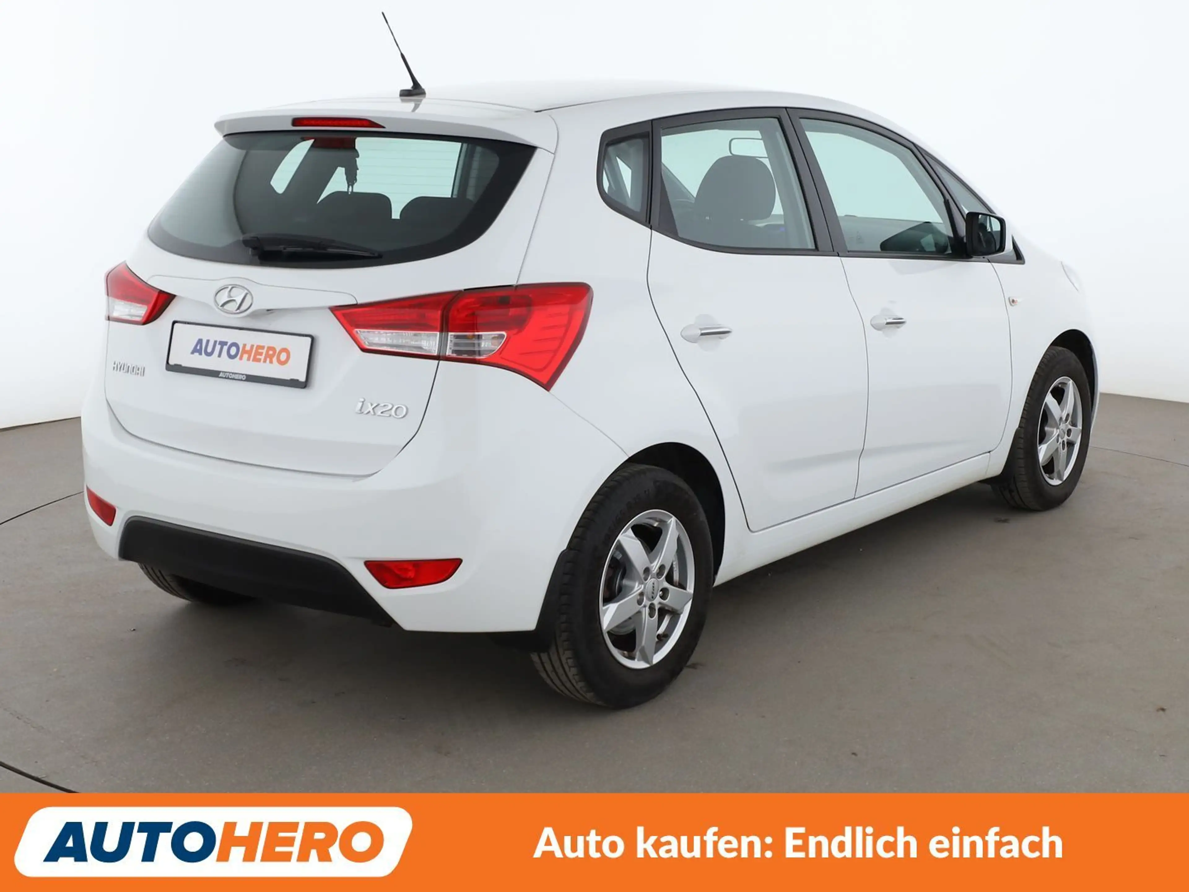 Hyundai iX20 1.6 Comfort*PDC*KLIMA*GARANTIE* — photo 6