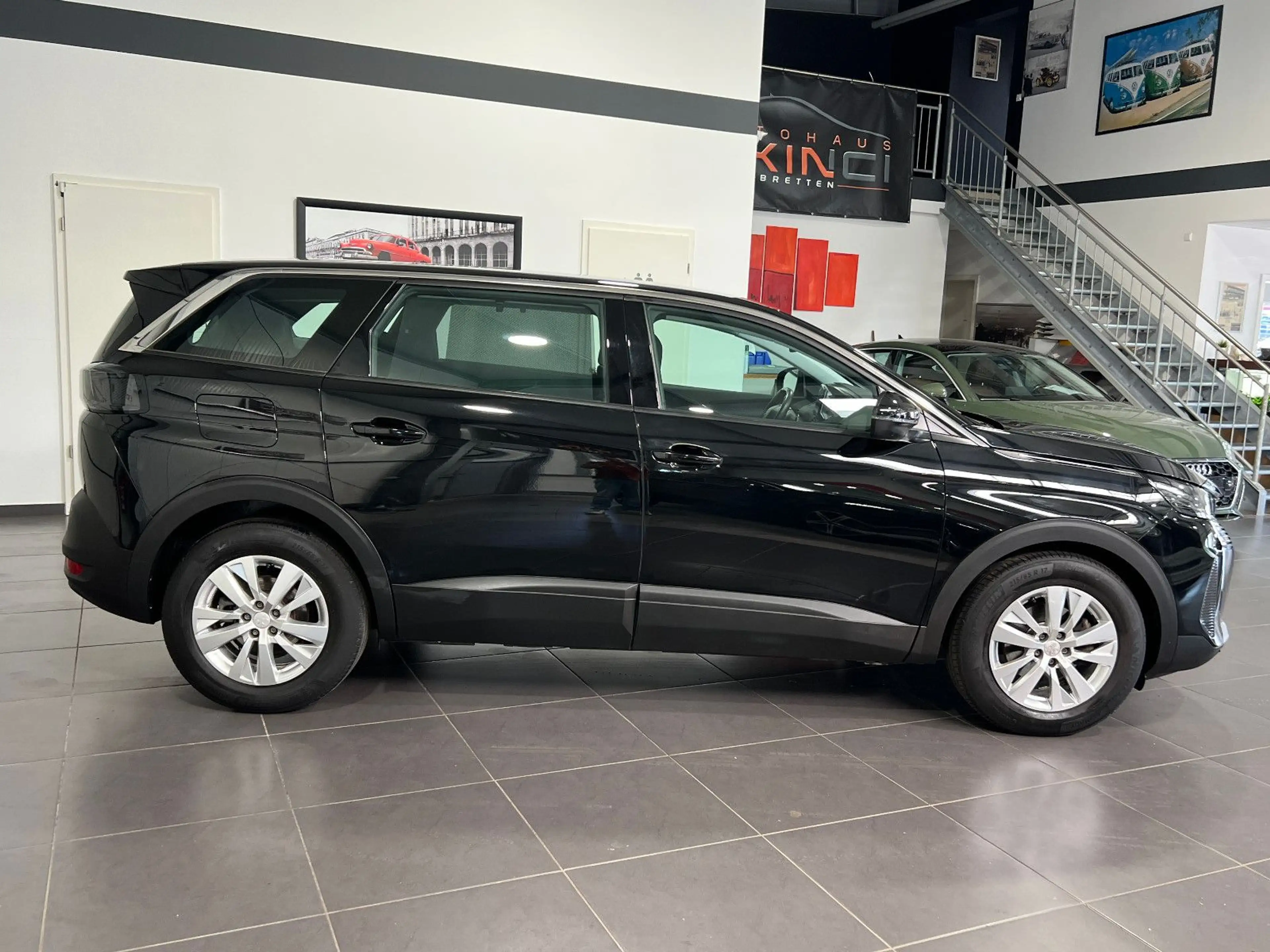 Peugeot 5008 Active Pack 1.2 7-Sitz*Navi*LED*Kamera* — photo 9