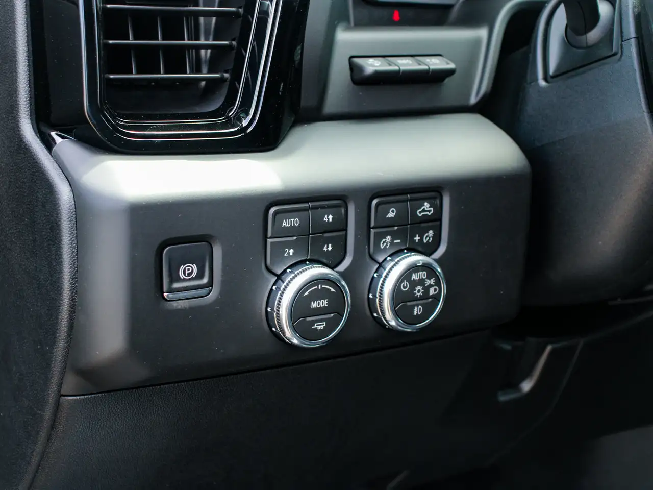 GMC Sierra 3500HD fotografie GMC Sierra 3500HD