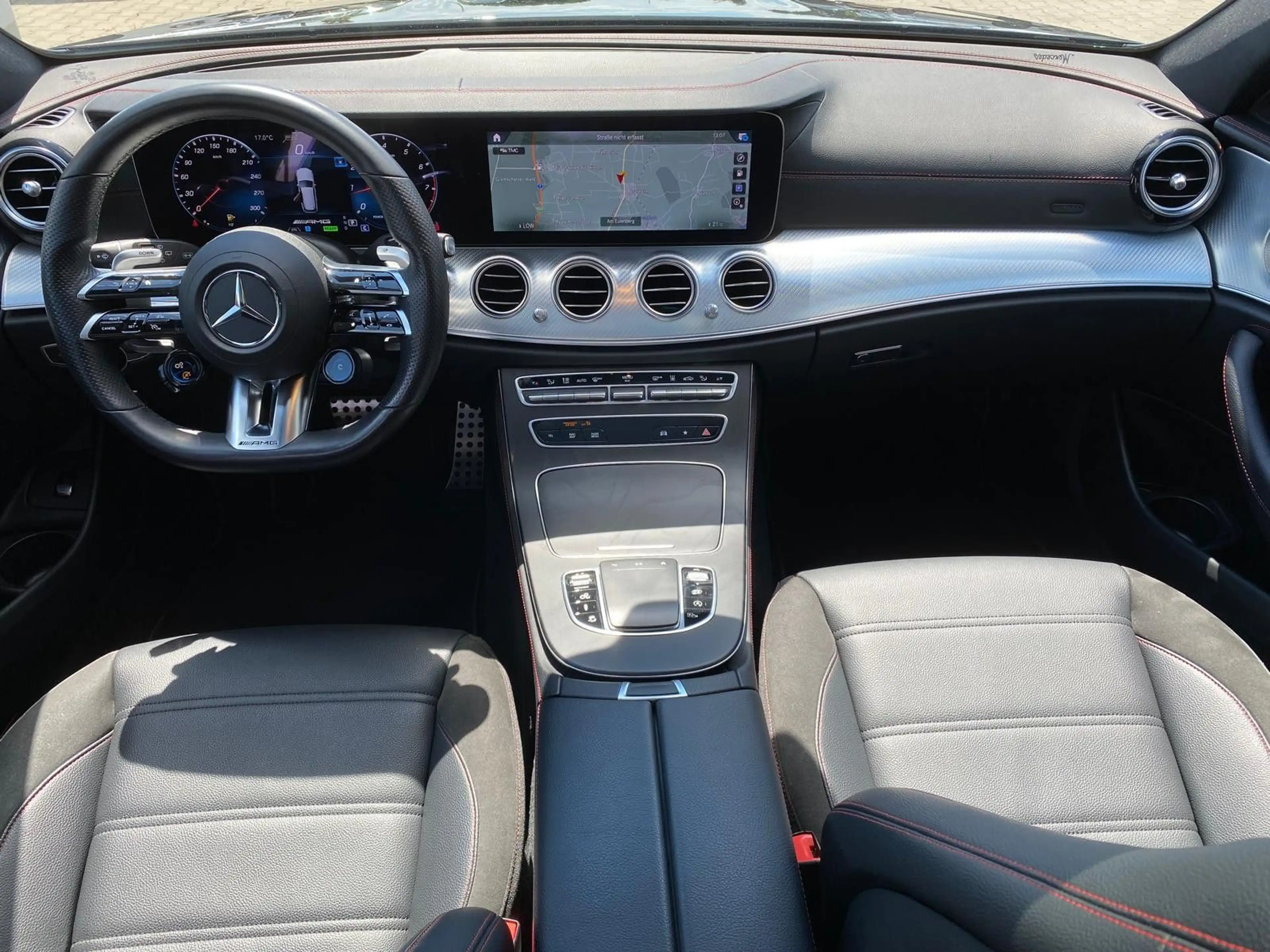 Mercedes-Benz E 53 AMG 4Matic+ /360 Kam/PANO/AMG Dynamic-Plus — photo 3