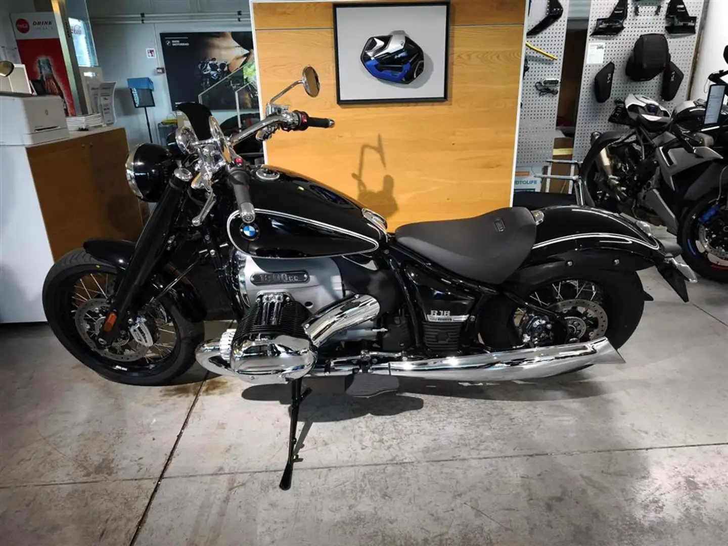 BMW R 18 0 Noir - 1
