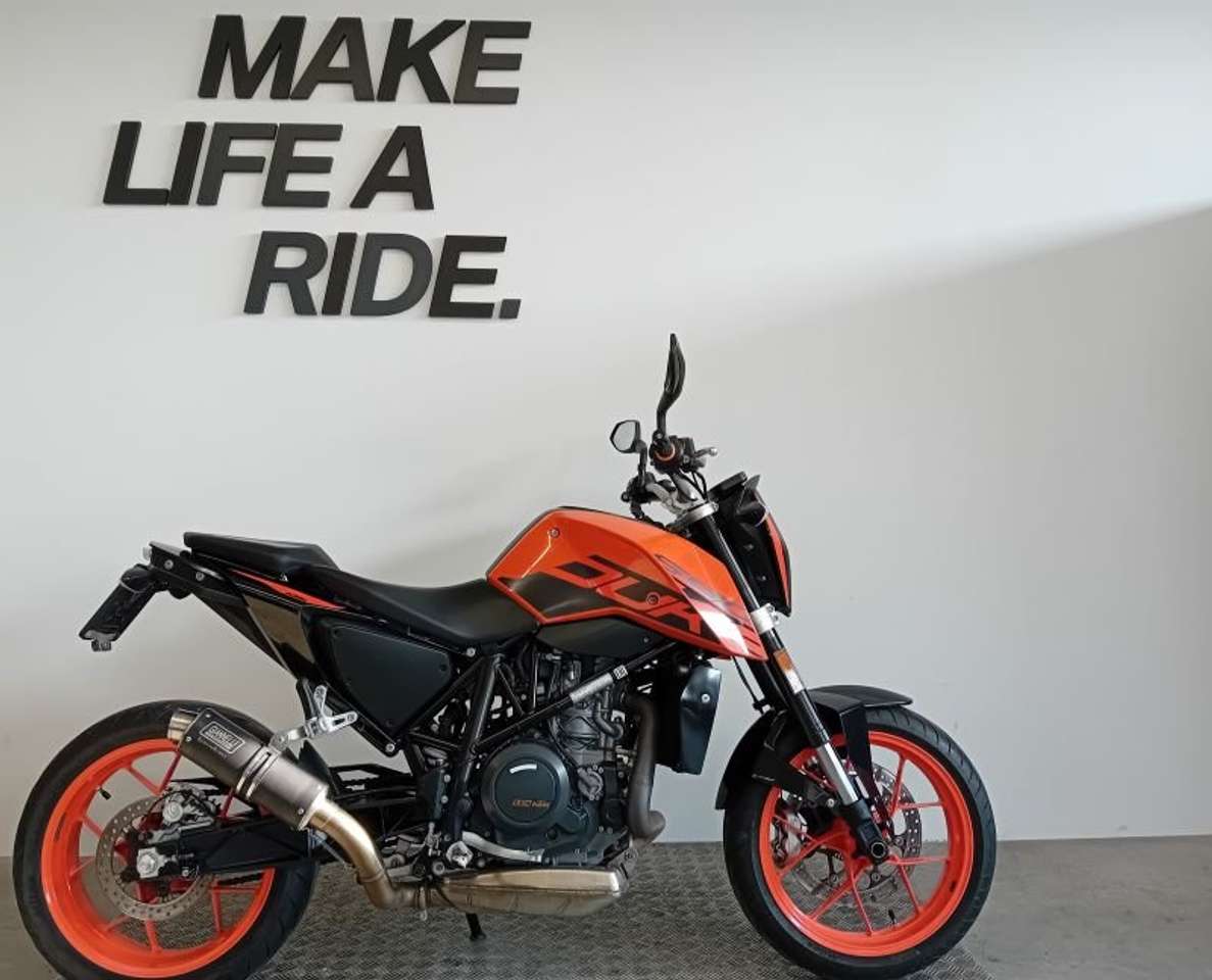 KTM 690 Duke