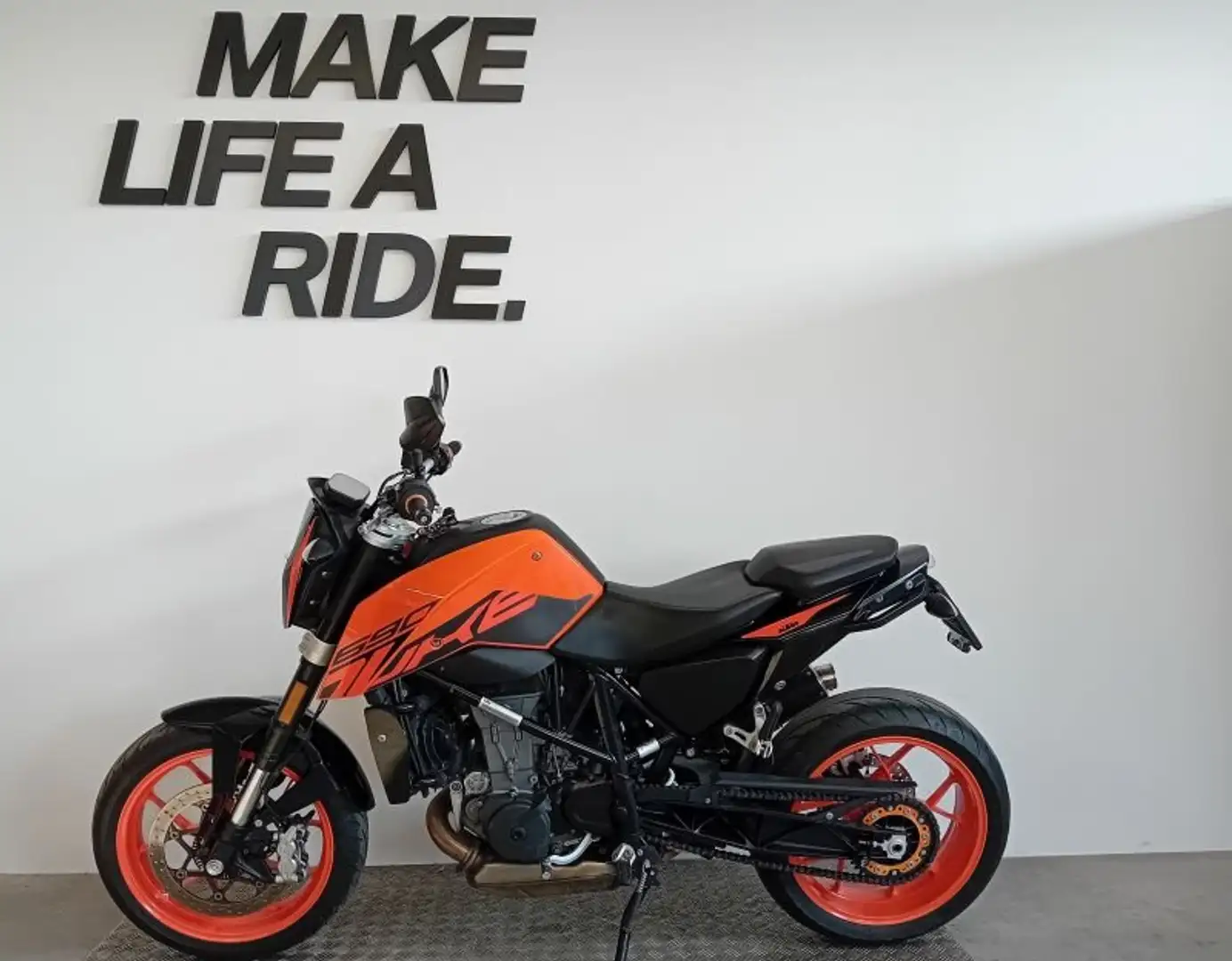 KTM 690 Duke Arancione - 2