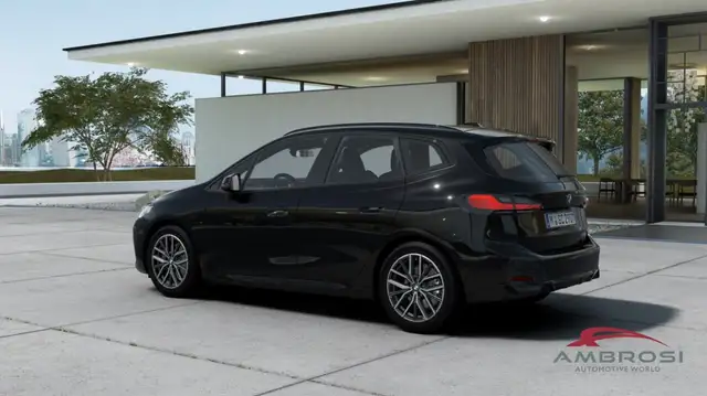 BMW 2 Series view 2