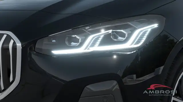BMW 2 Series view 6