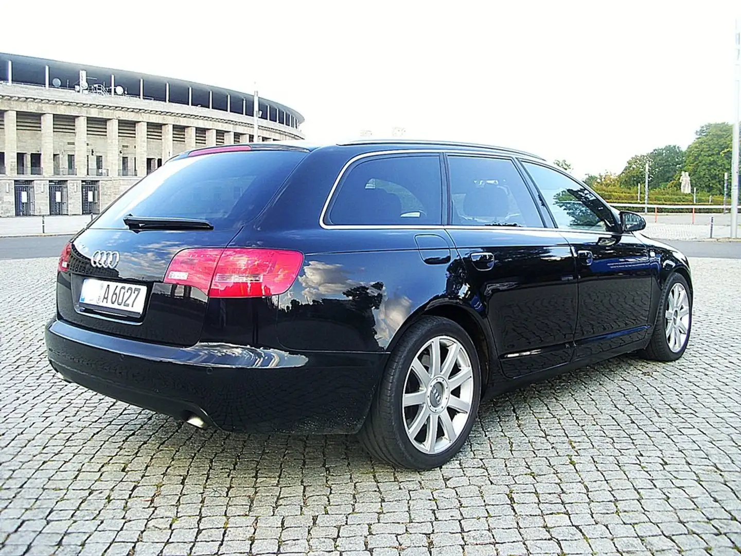 Audi A6 A6 Avant S-Line 2.7 TDI DPF # 6-Gang # Sport-Line Schwarz - 2