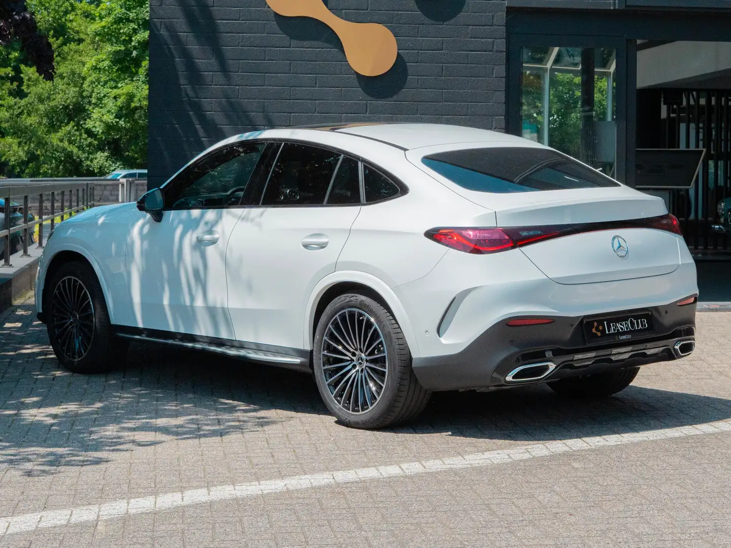 Mercedes-Benz GLC 200 GLC Coupé 200 d AMG Line Blanc - 2