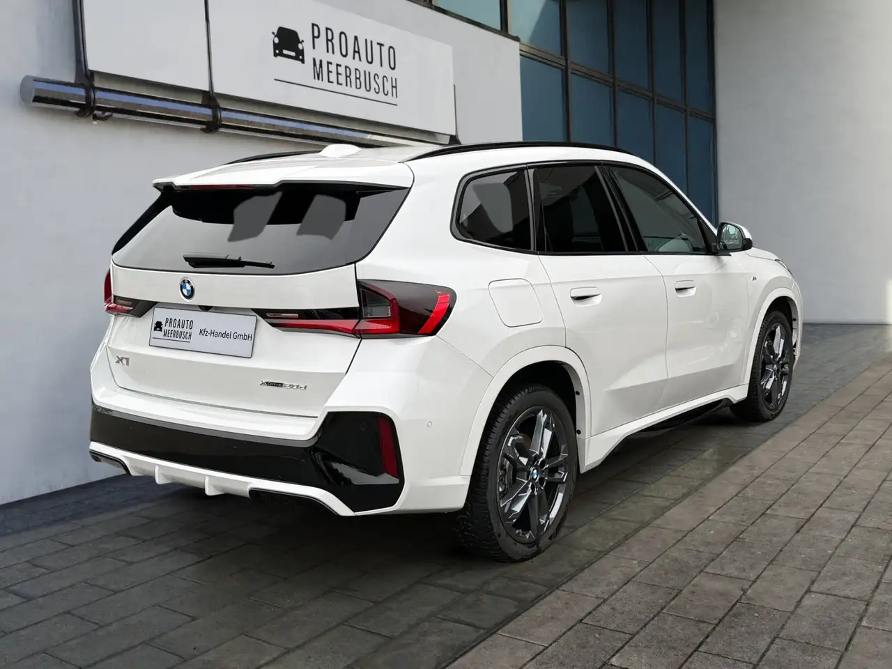 BMW X1 20d xDrive M Sport MASSAGE/ACC/ADAPTLED/PANO 3