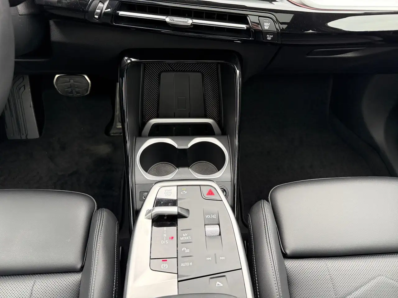 BMW X1 20d xDrive M Sport MASSAGE/ACC/ADAPTLED/PANO 7