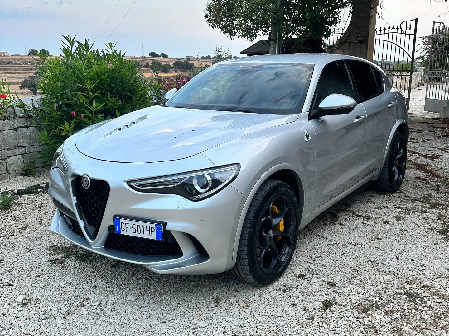 Alfa Romeo Stelvio Stelvio 2.9 V6 Quadrifoglio (motore nuovo km0) Silber - 1