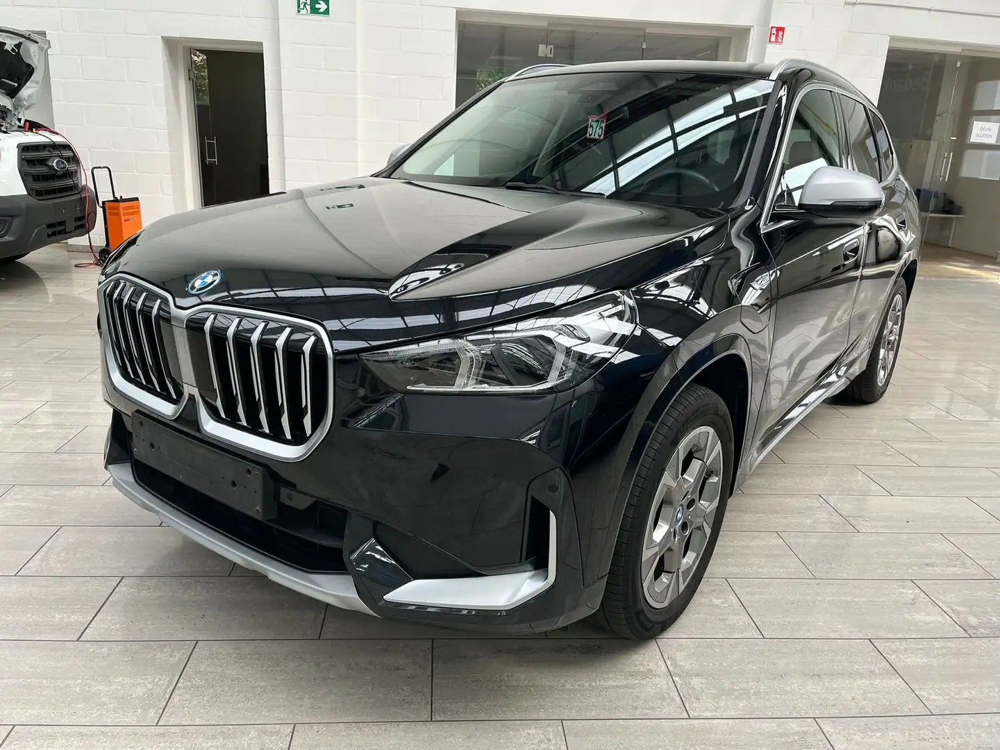 BMW X1 xDrive25e AUT Noir - 1