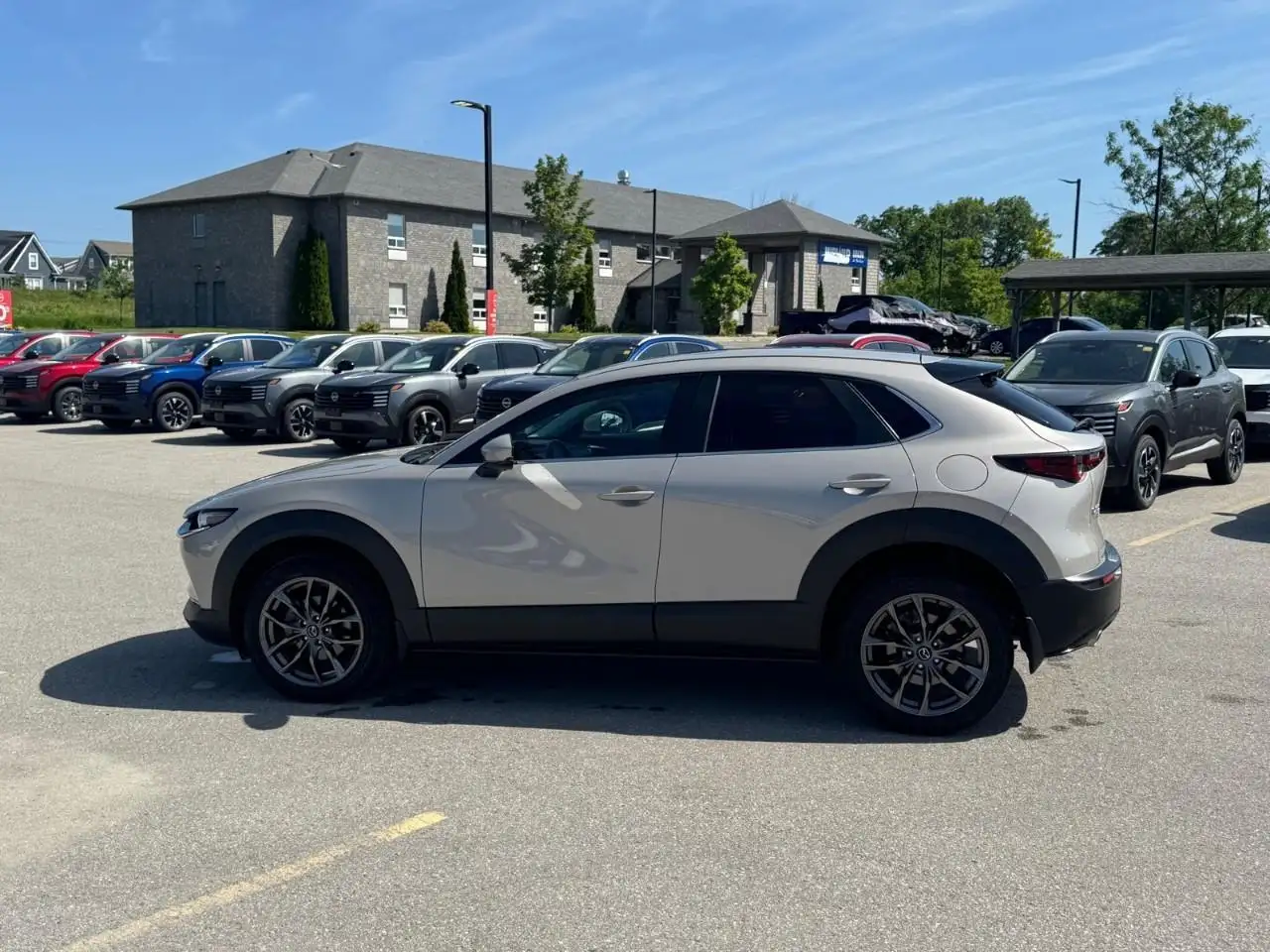 Mazda CX-30 photo Mazda CX-30