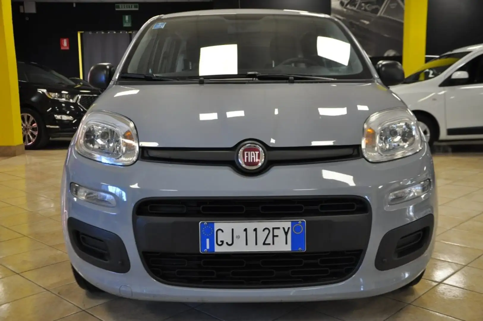 Fiat Panda 1.0 GSE Hybrid **KM CERTIFICATI/OK NEOPATENTATI** Gris - 2