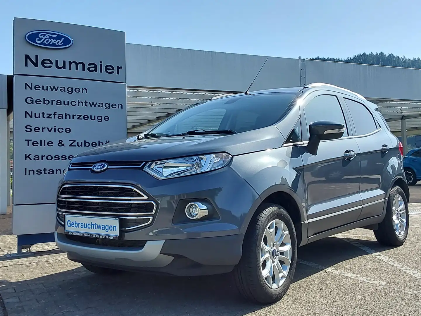 Ford EcoSport Titanium Grau - 1