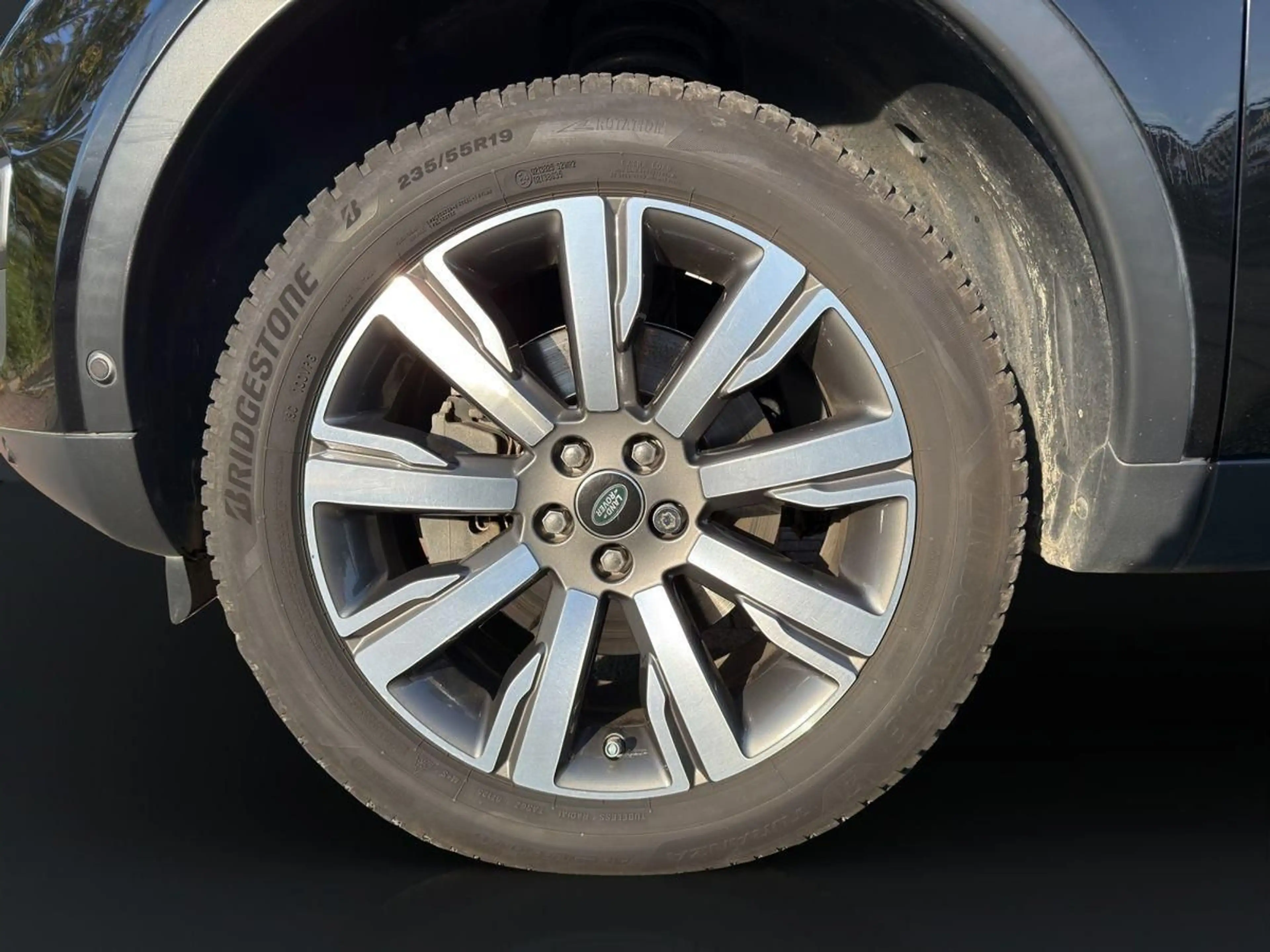 Land Rover Discovery Sport Td4 HSE Luxury*Panorama*Sitzh.* — photo 9