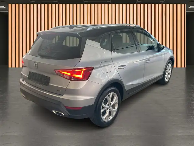 Seat Arona view 10