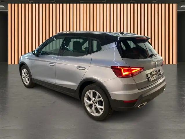 Seat Arona view 8