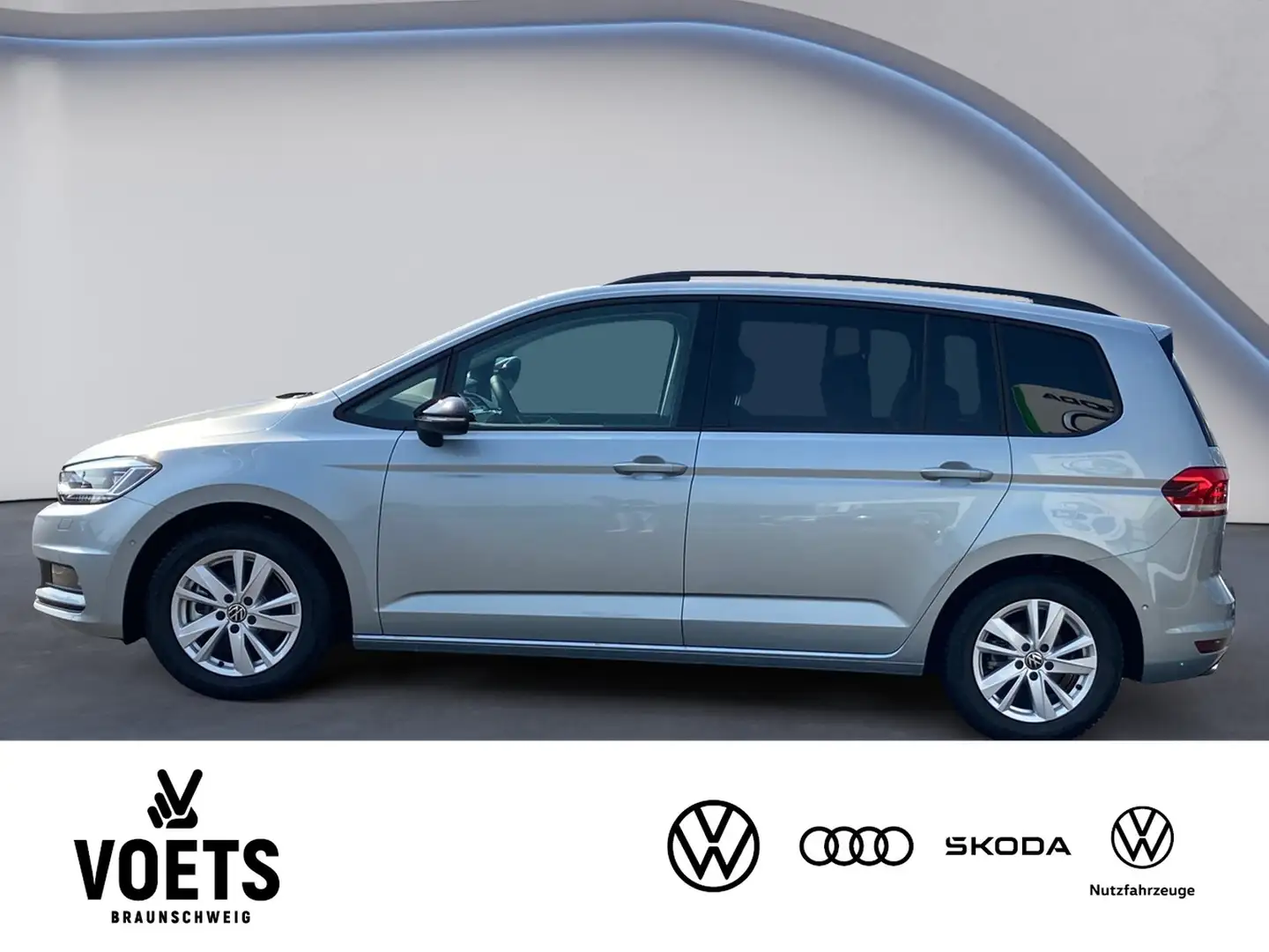Volkswagen Touran Highline 2.0 TDI DSG NAVI+AHK+ACC+PANO Silber - 2