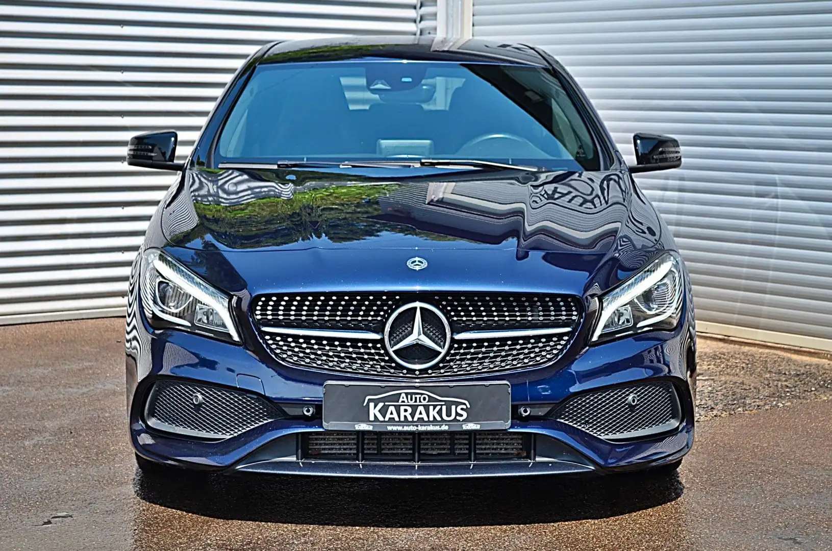 Mercedes-Benz CLA 220 CLA 220 4M Shooting Brake AMG line "Night/R.Kam" Bleu - 2