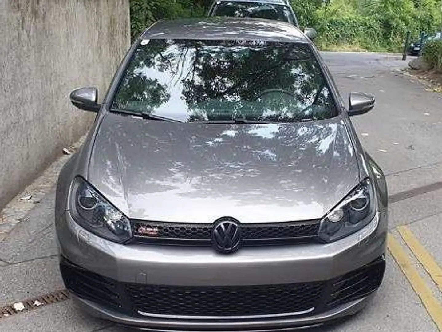 Volkswagen Golf GTI Golf GTI 2,0 GTI Grau - 2