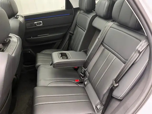 Jaecoo J7 view 17