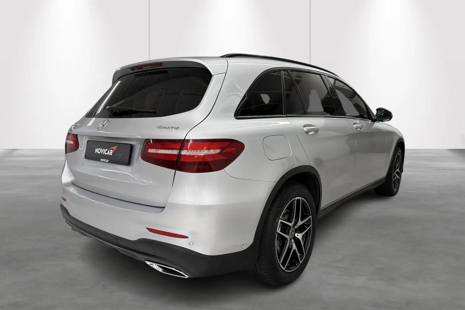 Mercedes-Benz GLC 220 GLC d 120kW 4MATIC AMG Line Silber - 2