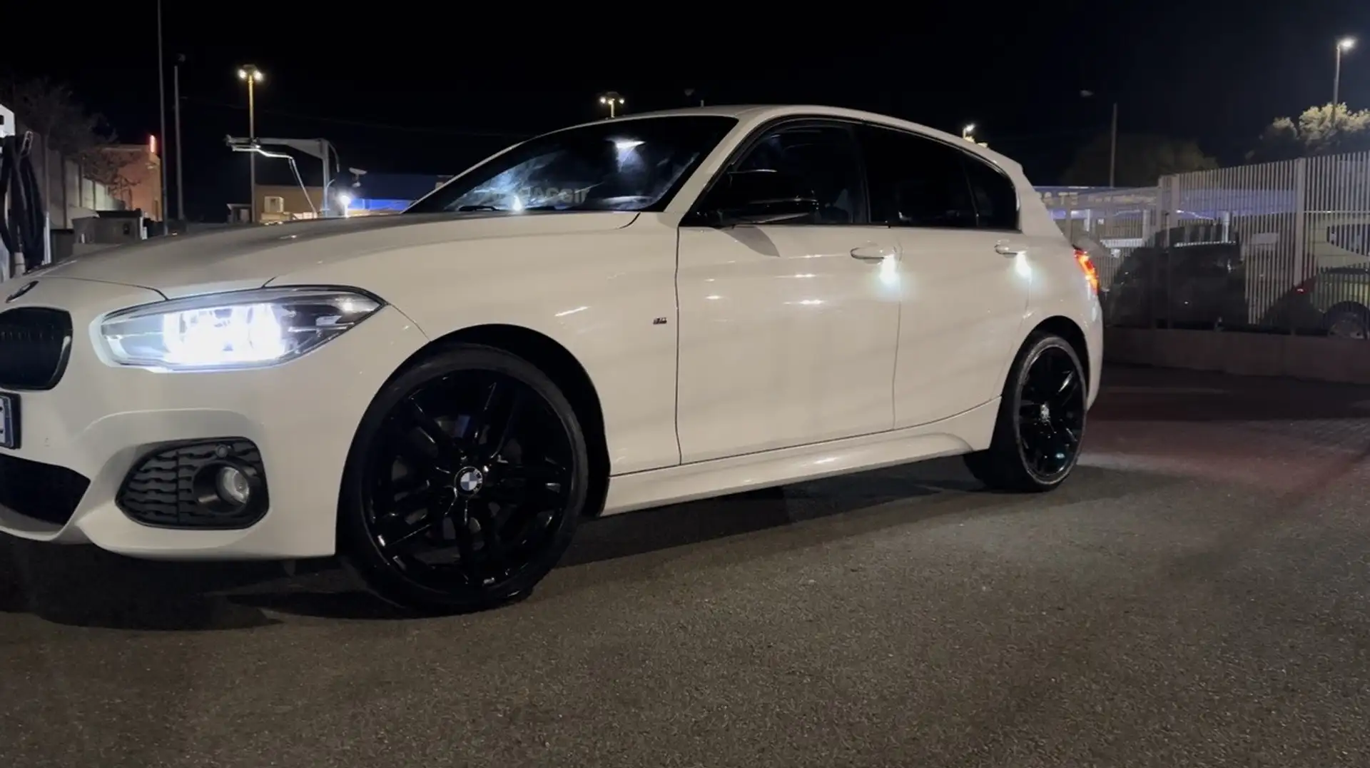 BMW 120 BMW SERIE 1 120D F20 XDRIVE - 1