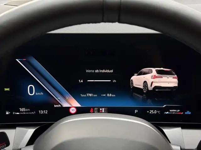 BMW X3 view 15