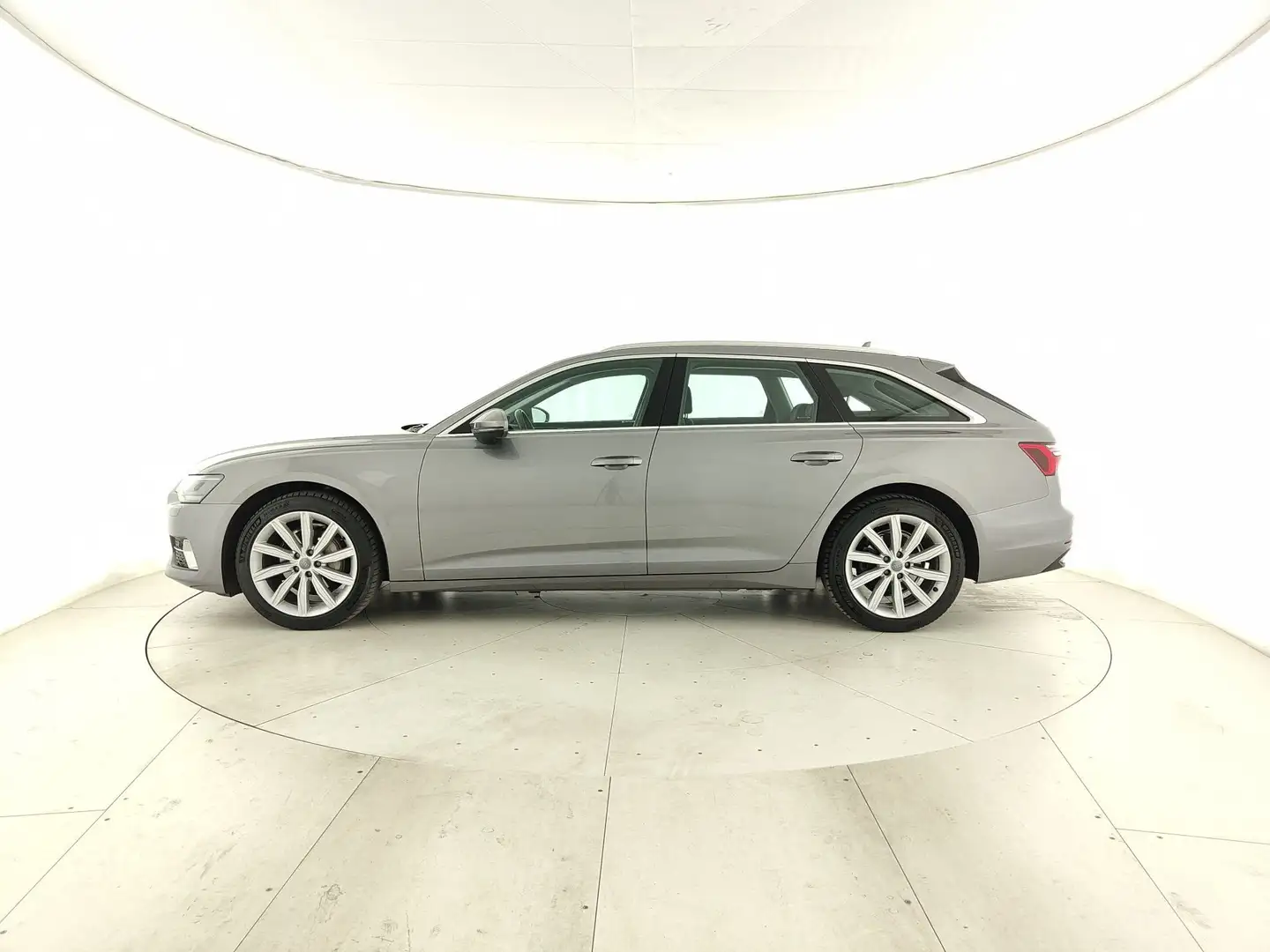 Audi A6 Avant 40 2.0 TDI quattro ultra S tronic Business Grigio - 2