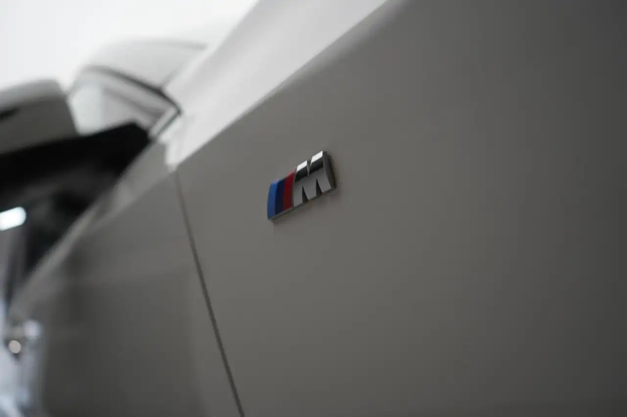 BMW 3 Series i M-Sport HUD/Kamera/Lane/Side/, миниатюра 9