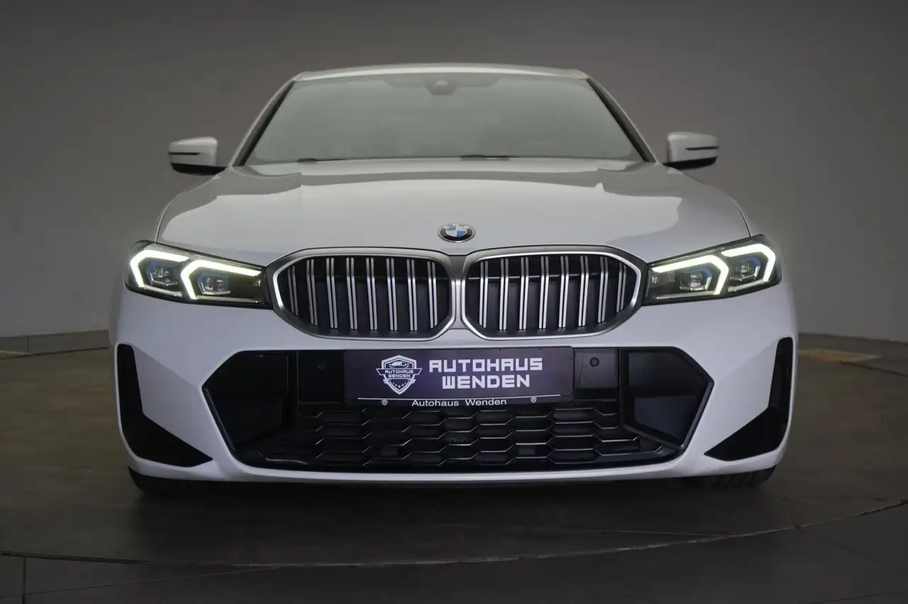 BMW 3 Series i M-Sport HUD/Kamera/Lane/Side/, миниатюра 2