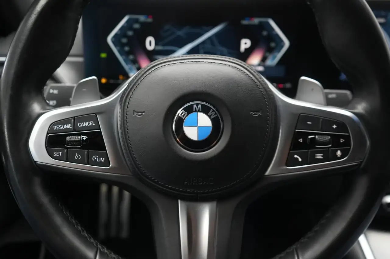 BMW 3 Series i M-Sport HUD/Kamera/Lane/Side/, миниатюра 25