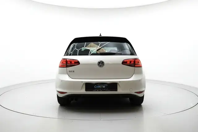 Volkswagen Golf view 7