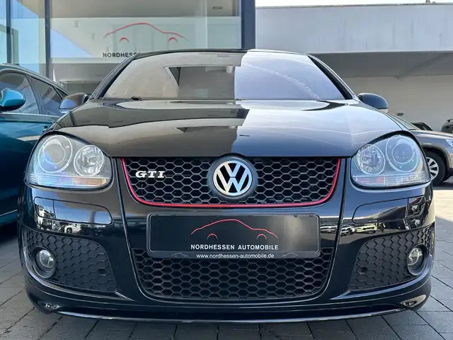 Volkswagen Golf view 5