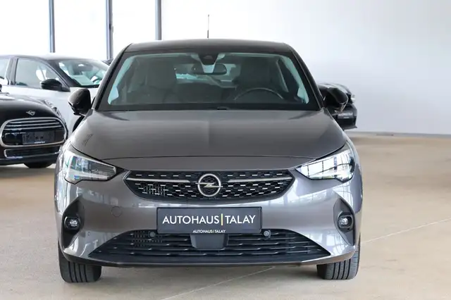 Opel Corsa view 2