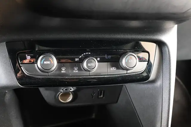 Opel Corsa view 12